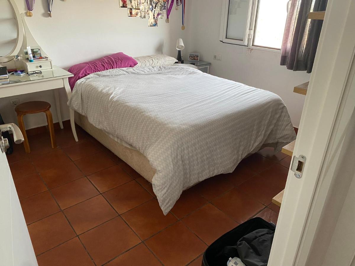 Habitacion Luminosa En Piso Compartido 마리나데알자라프 외부 사진