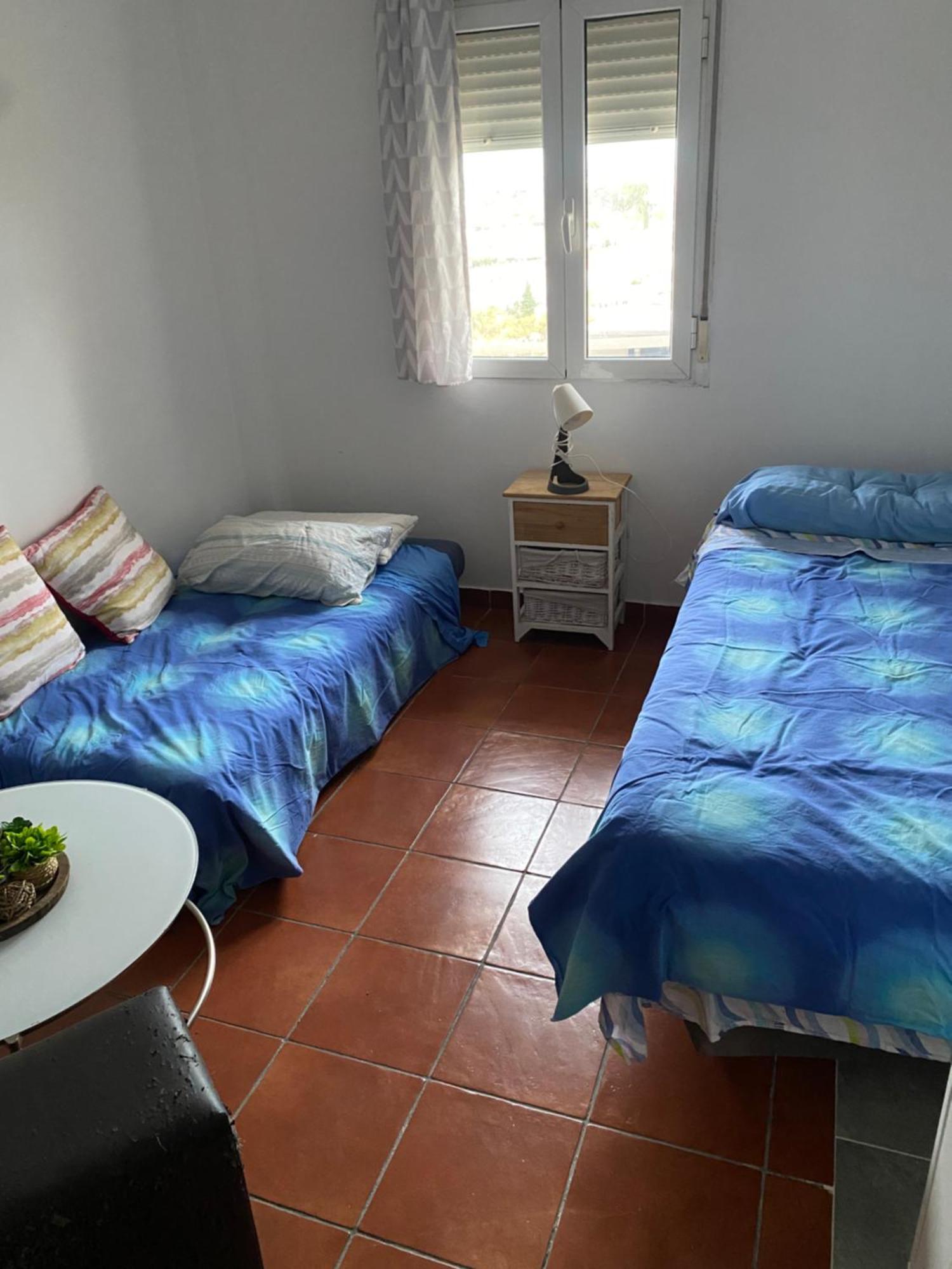 Habitacion Luminosa En Piso Compartido 마리나데알자라프 외부 사진